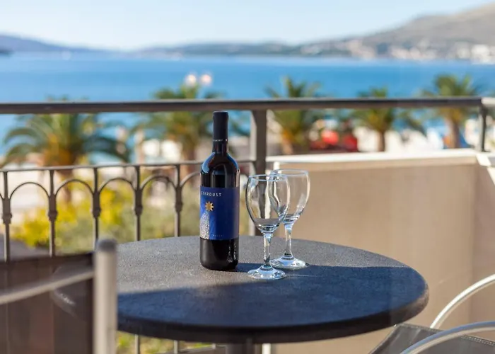 Affabilis Vip House