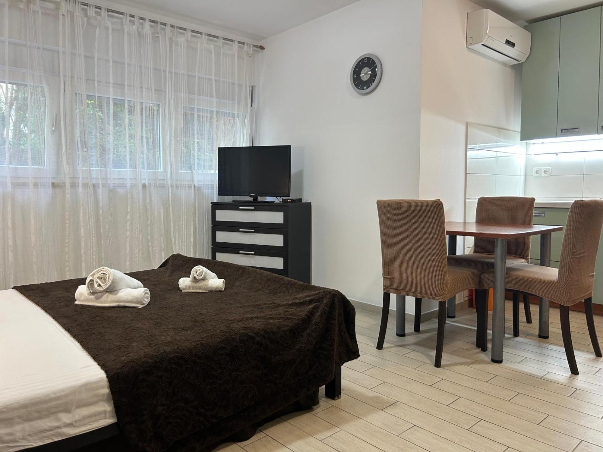 Appartement Affabilis Vip House - Top Location Right Next To The Beach - Free Parking - Sea View - Facilities And Activities Within Walking Distance - 15 Minutes From Split Airport - Buralux Trogir
