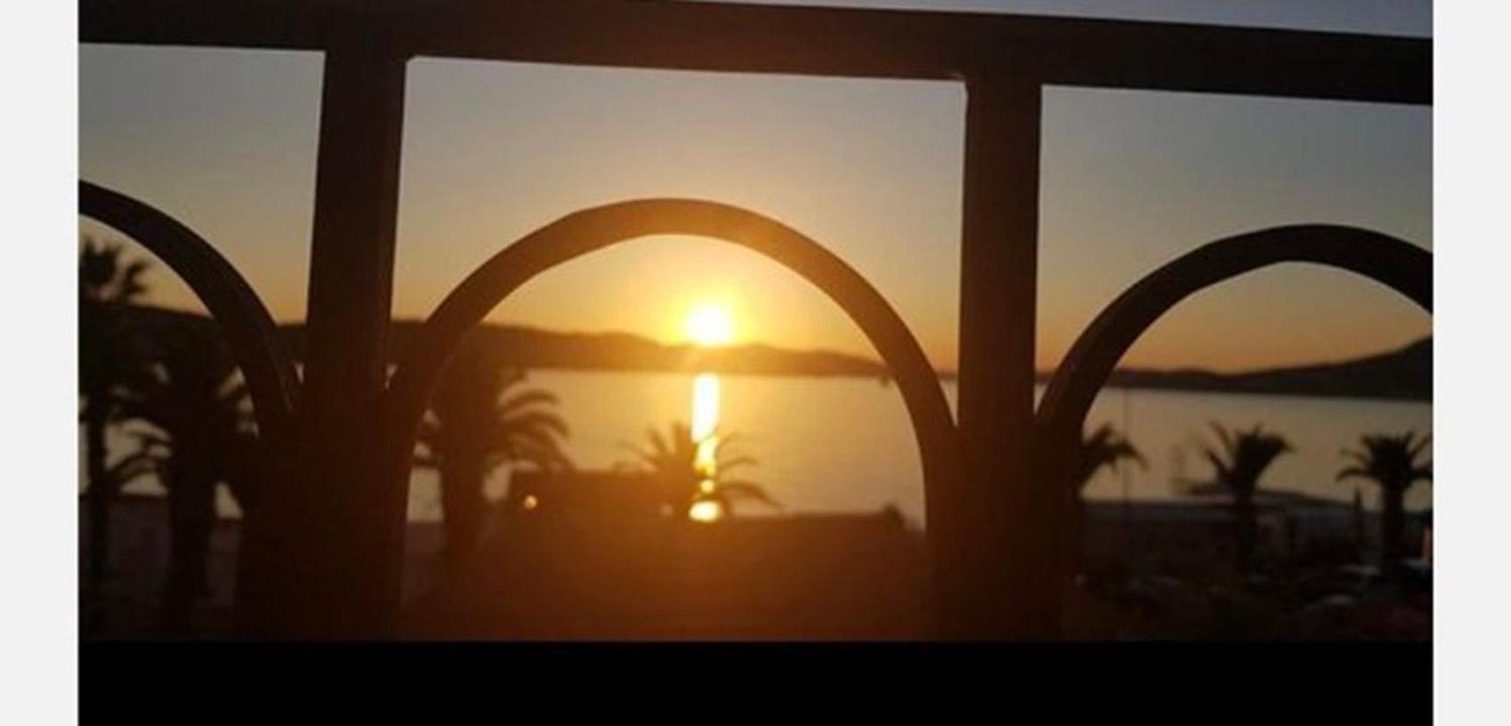Apartma Affabilis Vip House *